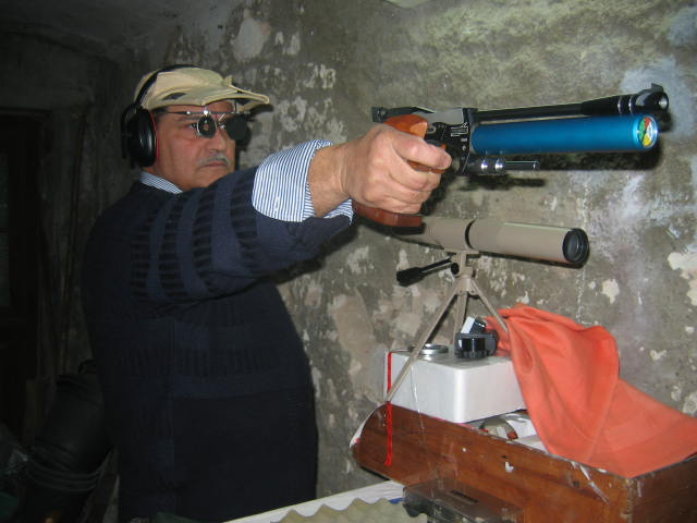 Tesro in the basement range