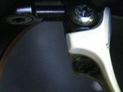 trigger mounting rod bolted to rear of plate